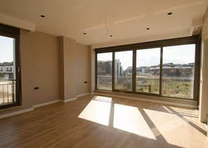 فلل في انطاليا بجانب مشروع بواشاي في انطاليا