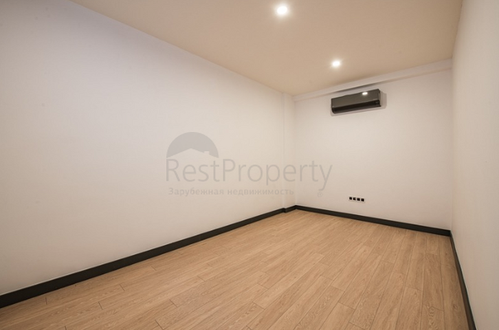 مجمع راقى من الفلل في أنطاليا بالقرب من مارينا بواكاي