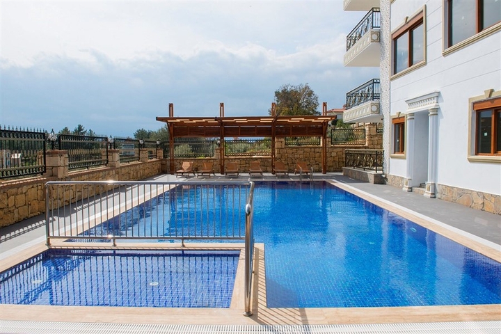 مجمع سكني عائلي فاخر في الانيا - منطقة افسلار 