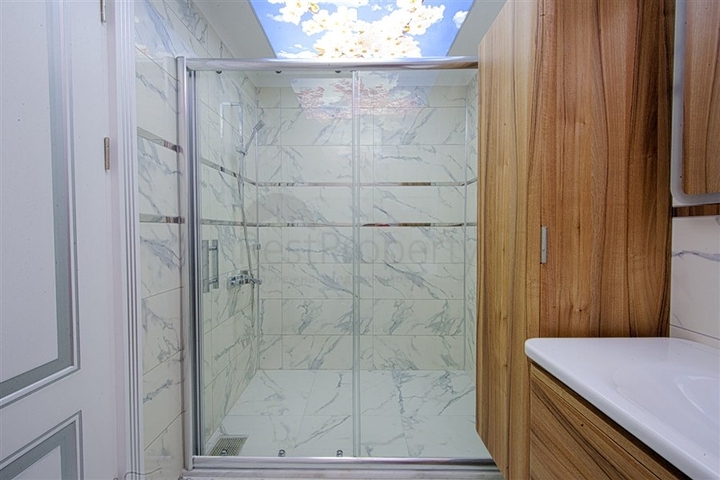 مجمع سكني عائلي فاخر في الانيا - منطقة افسلار 