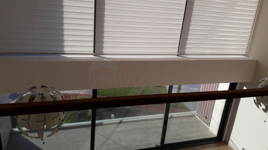 دوبلكس واسع لعائلة كبيرة في إزمير