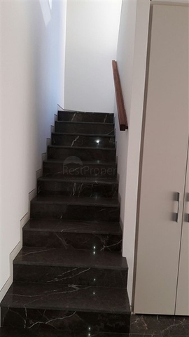 دوبلكس واسع لعائلة كبيرة في إزمير