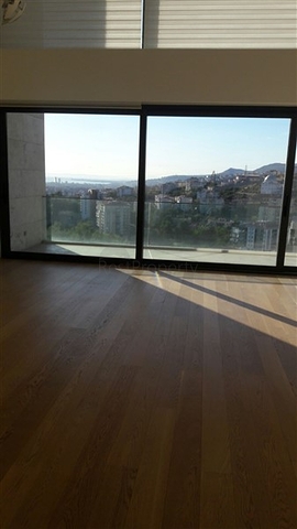 دوبلكس واسع لعائلة كبيرة في إزمير