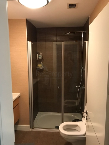 شقق مفروشة 2+1 في إزمير