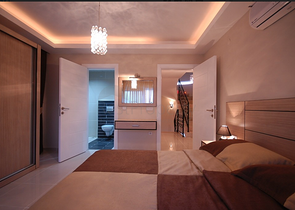 فيلا 4+1 مع أثاث في قادرية بيليك بجوار ملاعب الجولف