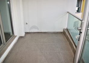 مجمع راقى على بعد 500 متر من البحر فى كونيالتي