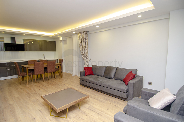 مشروع فاخر في لارا أنطاليا ، على بعد 400 متر من الشواطئ الرملية