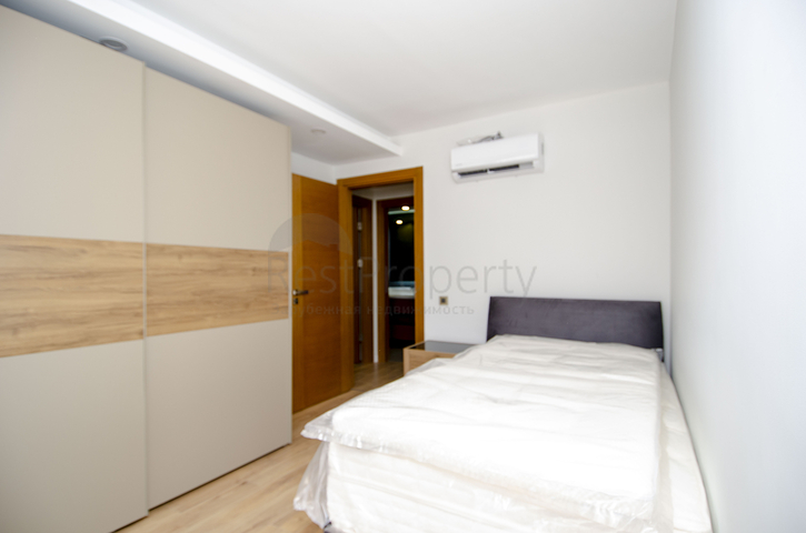 مشروع فاخر في لارا أنطاليا ، على بعد 400 متر من الشواطئ الرملية