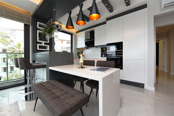 على البحر مباشرة - مجمع سكني حديث فاخر - مهموتلار /الانيا 