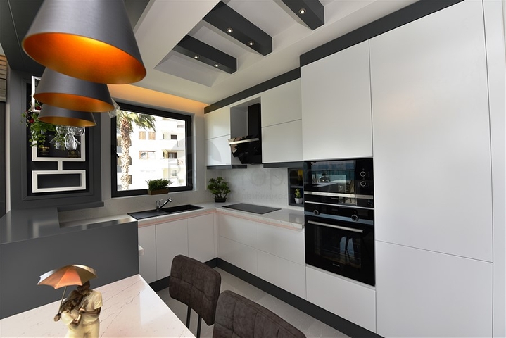 على البحر مباشرة - مجمع سكني حديث فاخر - مهموتلار /الانيا 