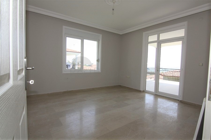 فيلا فاخرة باطلالة بحرية في كوناكليه / الانيا