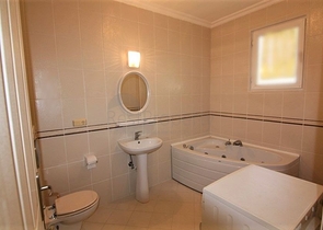 فيلا فاخرة باطلالة بحرية في كوناكليه / الانيا