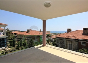 فيلا فاخرة باطلالة بحرية في كوناكليه / الانيا