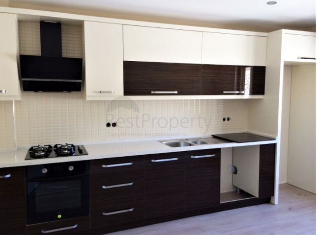 فيلا 3 + 1 في موقع خلاب في جبال انطاليا