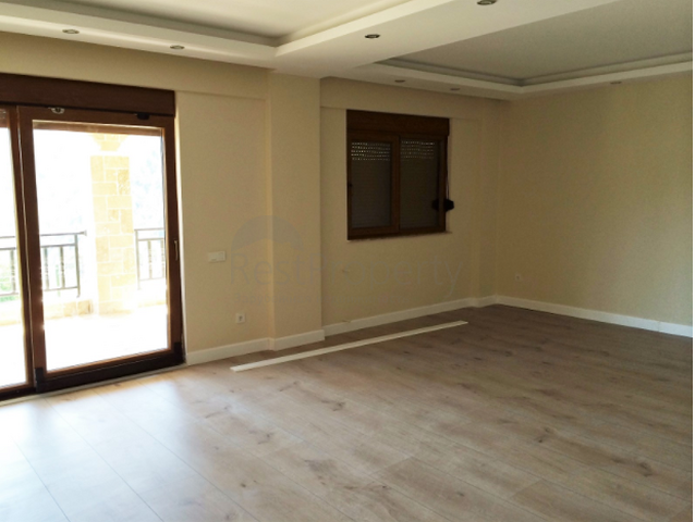 فيلا 3 + 1 في موقع خلاب في جبال انطاليا