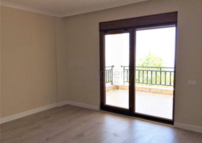 فيلا 3 + 1 في موقع خلاب في جبال انطاليا