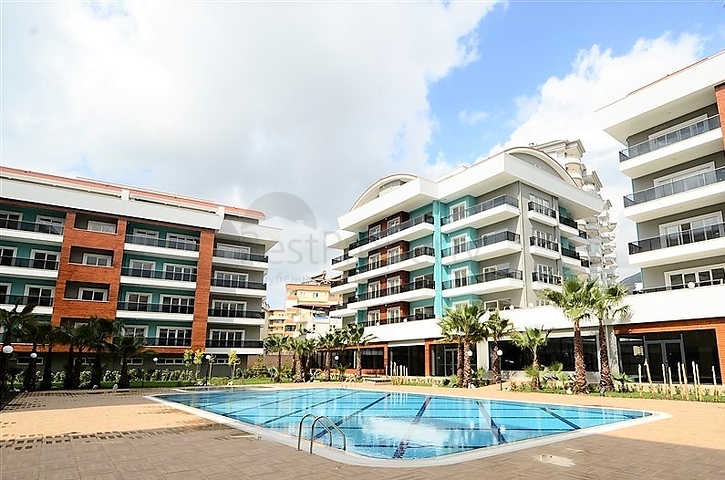 دوبلكس اربع غرف وصالة ضمن مجمع سكني في اوبا / الانيا 