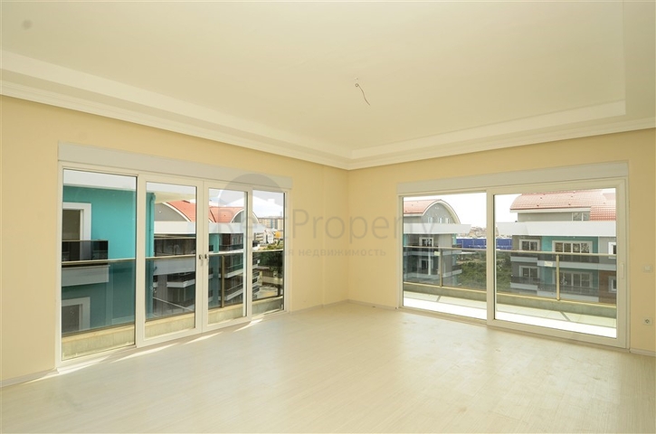 دوبلكس اربع غرف وصالة ضمن مجمع سكني في اوبا / الانيا 