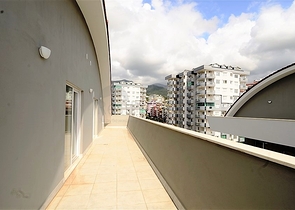 دوبلكس اربع غرف وصالة ضمن مجمع سكني في اوبا / الانيا 