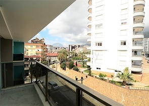 دوبلكس اربع غرف وصالة ضمن مجمع سكني في اوبا / الانيا 