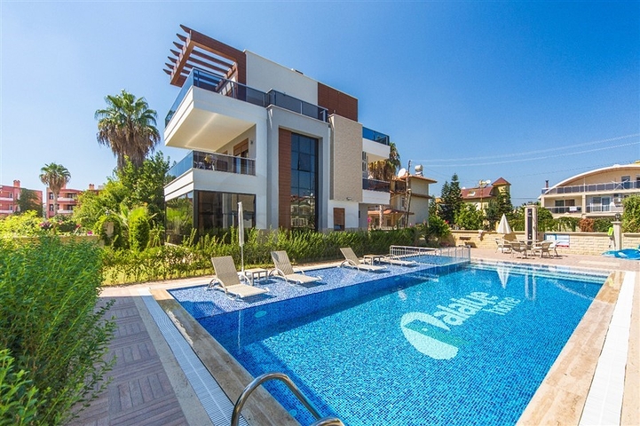 فيلا حديثة مفروشة - على مسافة خطوات من شاطئ البحر - كوناكليه / الانيا 