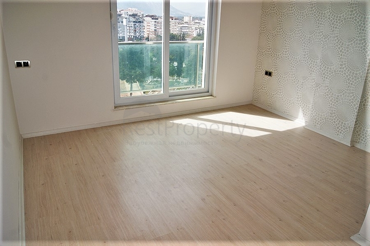 شقق 2 + 1 و 3 + 1 في اونجالي كونيالتي انطاليا