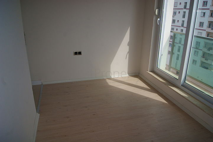 شقق 2 + 1 و 3 + 1 في اونجالي كونيالتي انطاليا