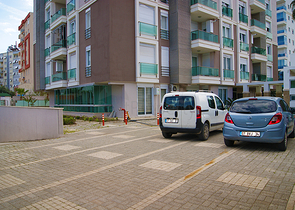 شقق 2 + 1 و 3 + 1 في اونجالي كونيالتي انطاليا