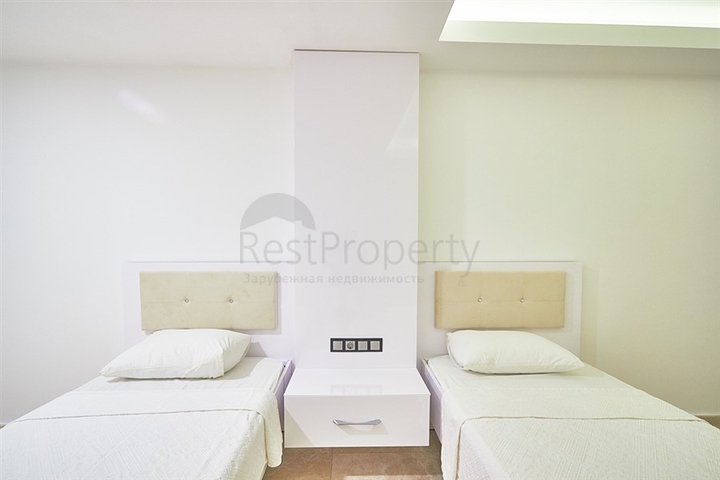 فيلا فاخرة 5 + 1 في كالكان