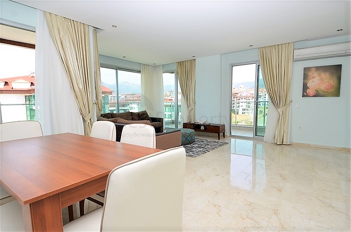 دوبلكس باطلالة بحرية مباشرة في كاستل / الانيا 