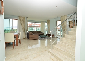 دوبلكس باطلالة بحرية مباشرة في كاستل / الانيا 