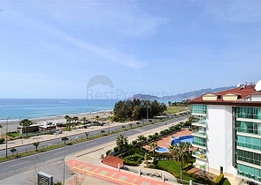 دوبلكس باطلالة بحرية مباشرة في كاستل / الانيا 