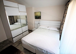 دوبلكس فاخرة اربع غرف وصالة قريبة من البحر في اوبا / الانيا 