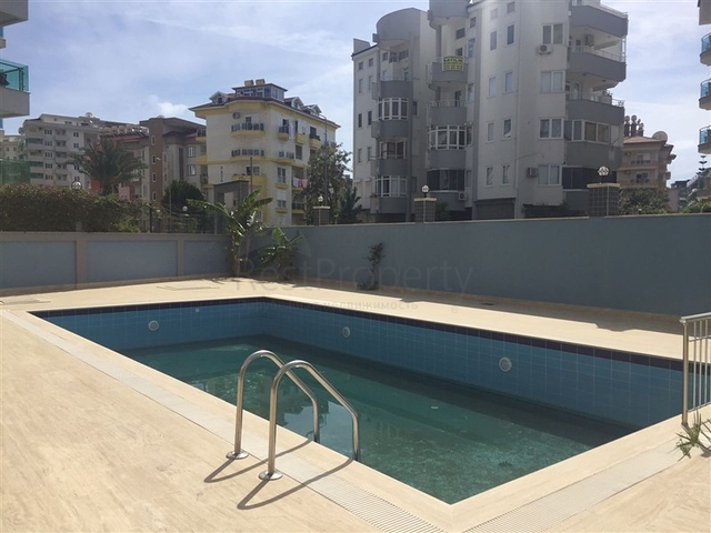 للباحثين عن استثمار - شقة غرفة وصالة في منطقة اوبا الحيوية / الانيا 