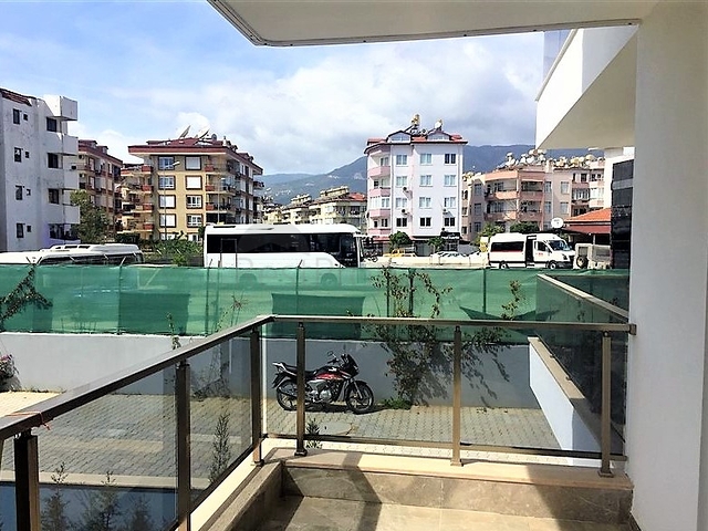 للباحثين عن استثمار - شقة غرفة وصالة في منطقة اوبا الحيوية / الانيا 