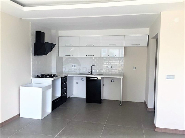 للباحثين عن استثمار - شقة غرفة وصالة في منطقة اوبا الحيوية / الانيا 