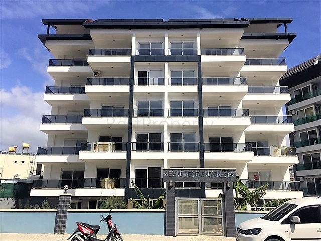 للباحثين عن استثمار - شقة غرفة وصالة في منطقة اوبا الحيوية / الانيا 