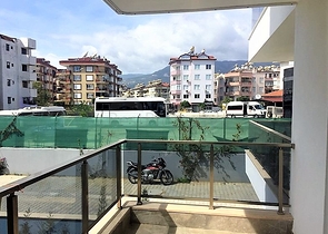 للباحثين عن استثمار - شقة غرفة وصالة في منطقة اوبا الحيوية / الانيا 