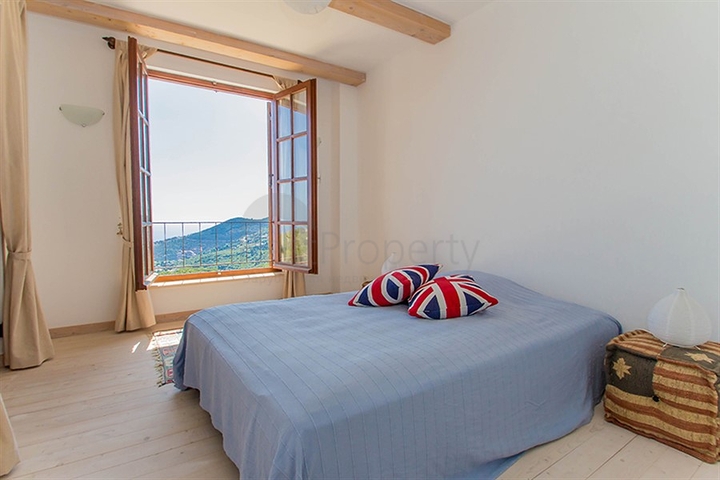 فيلا فاخرة في مركز الانيا 