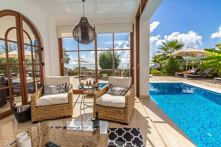 فيلا فاخرة في مركز الانيا 