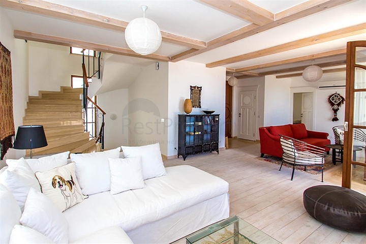 فيلا فاخرة في مركز الانيا 