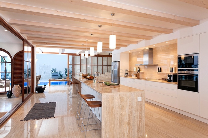 فيلا فاخرة في مركز الانيا 