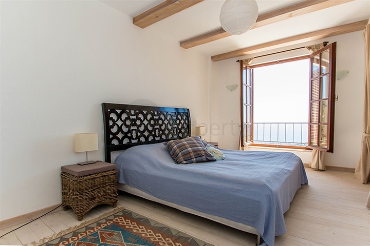 فيلا فاخرة في مركز الانيا 