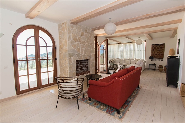 فيلا فاخرة في مركز الانيا 