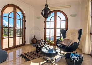 فيلا فاخرة في مركز الانيا 