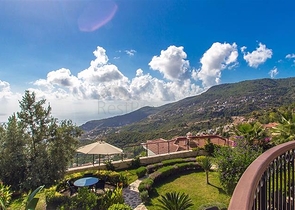 فيلا فاخرة في مركز الانيا 