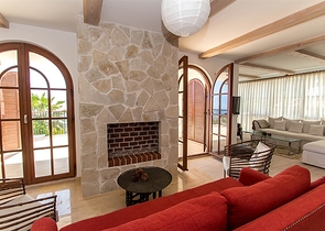 فيلا فاخرة في مركز الانيا 