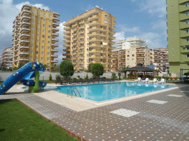 شقة واسعة باطلالات بحرية رائعة