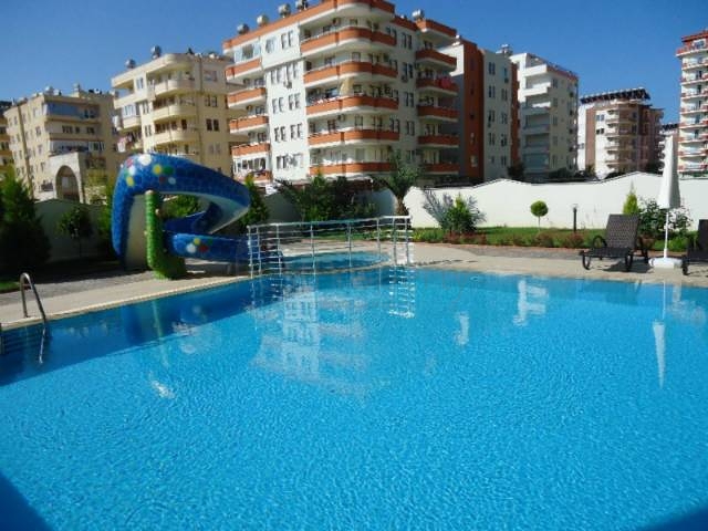 شقة واسعة باطلالات بحرية رائعة