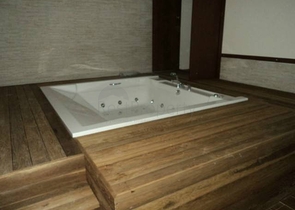 شقة واسعة باطلالات بحرية رائعة